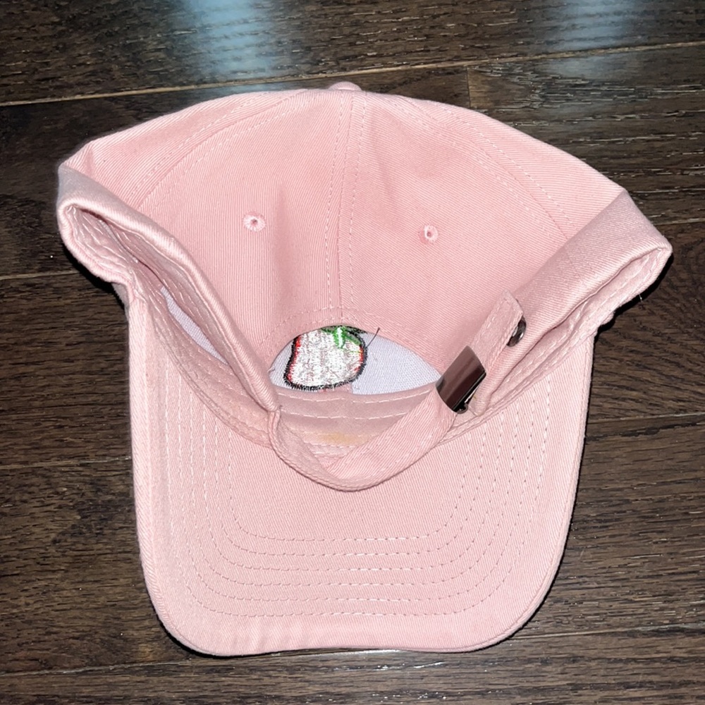 Strawberry hat cap - Picture 2 of 2